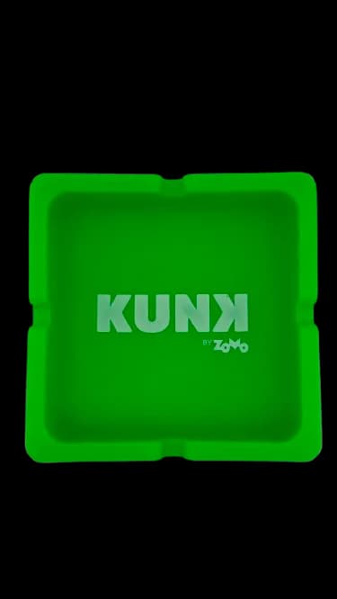 CINZEIRO DE SILICONE KUNK ZOMO VERDE